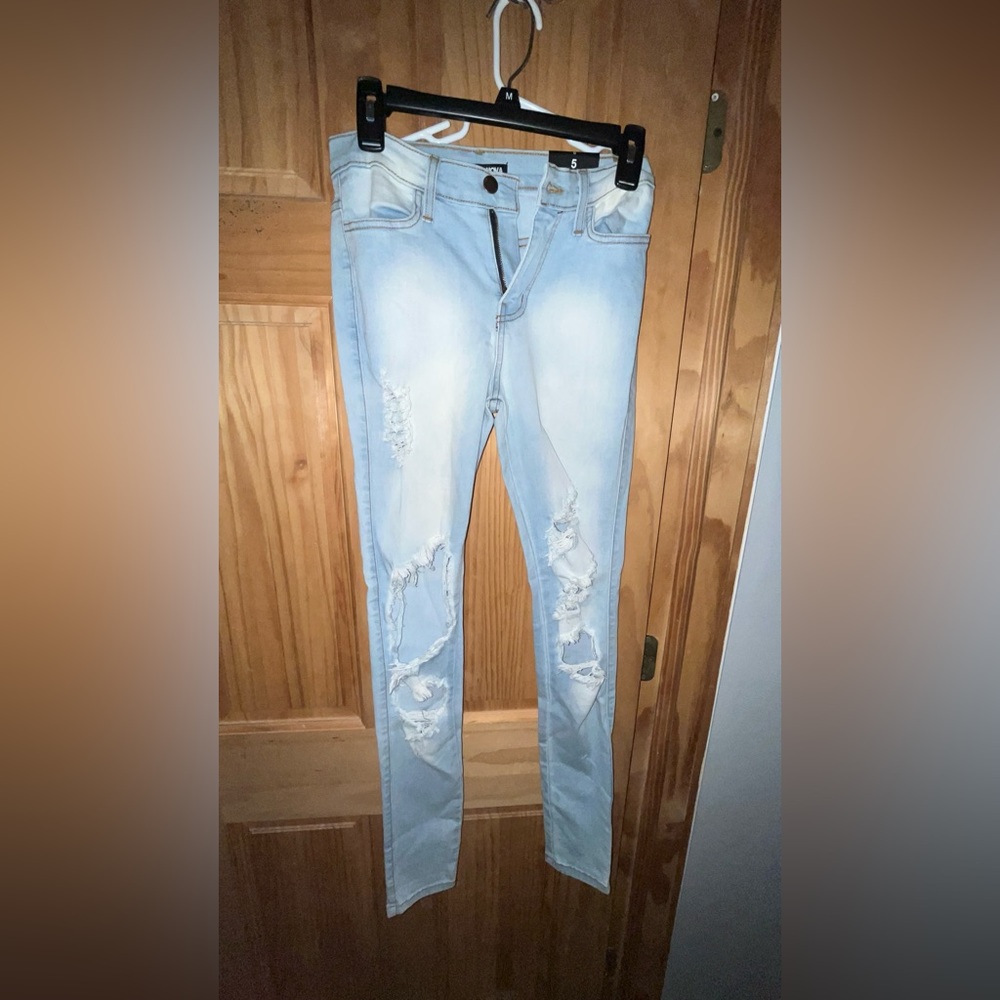 Fashion nova beach bum jeans size 5 brand new
